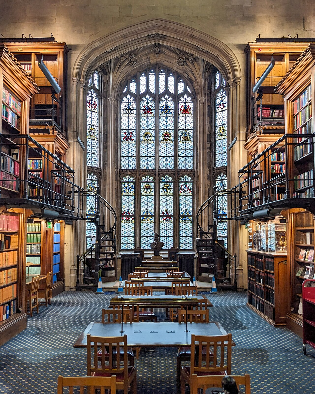 Library at Lincoln's Inn, London{{Listed building England