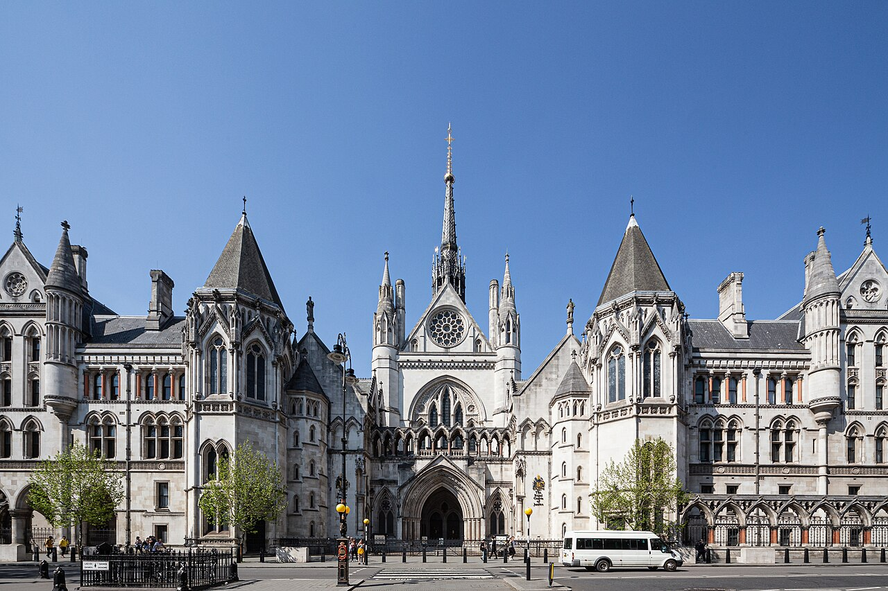 Royal_Courts_of_Justice_2019