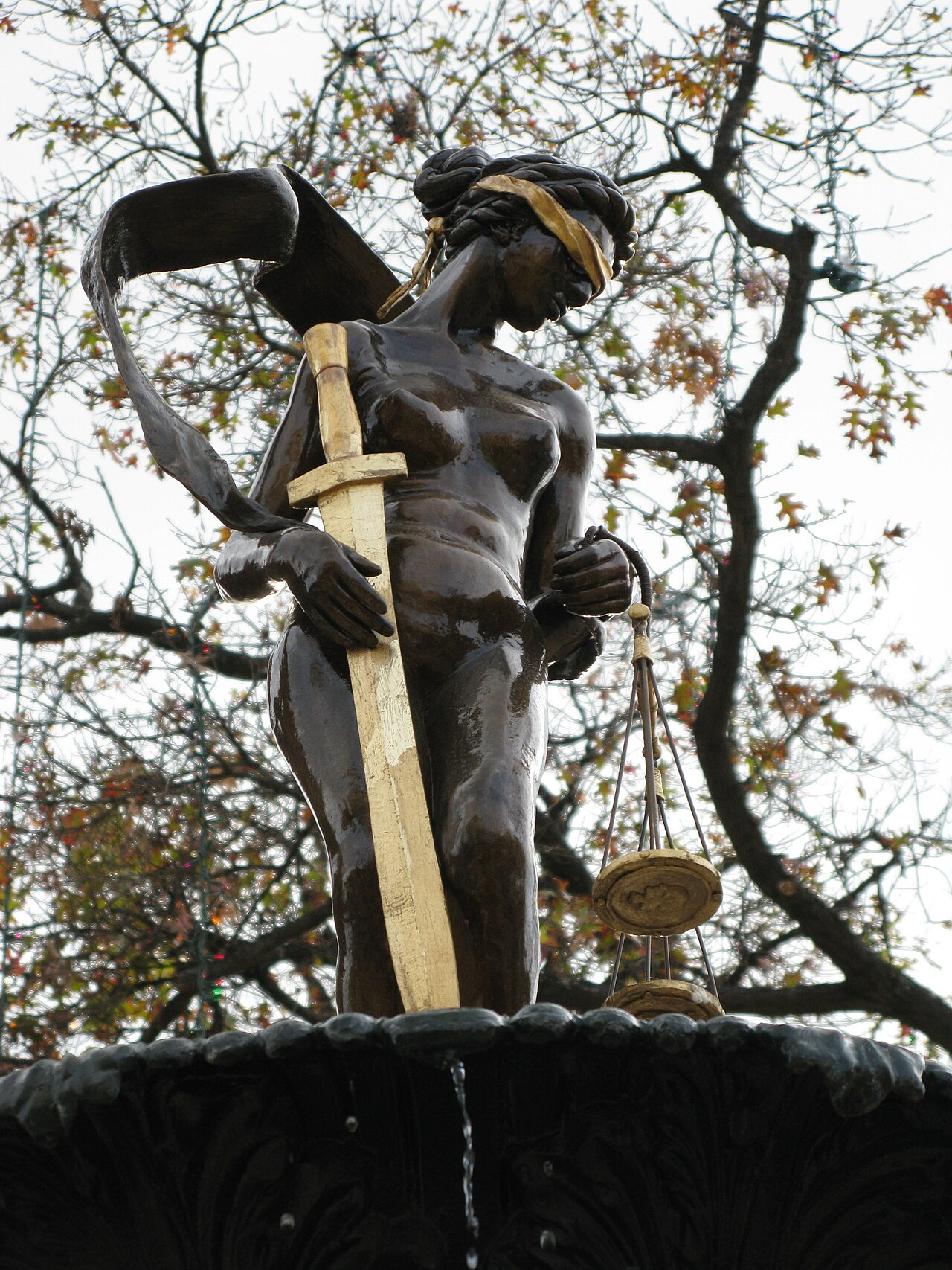Scales_of_Justice